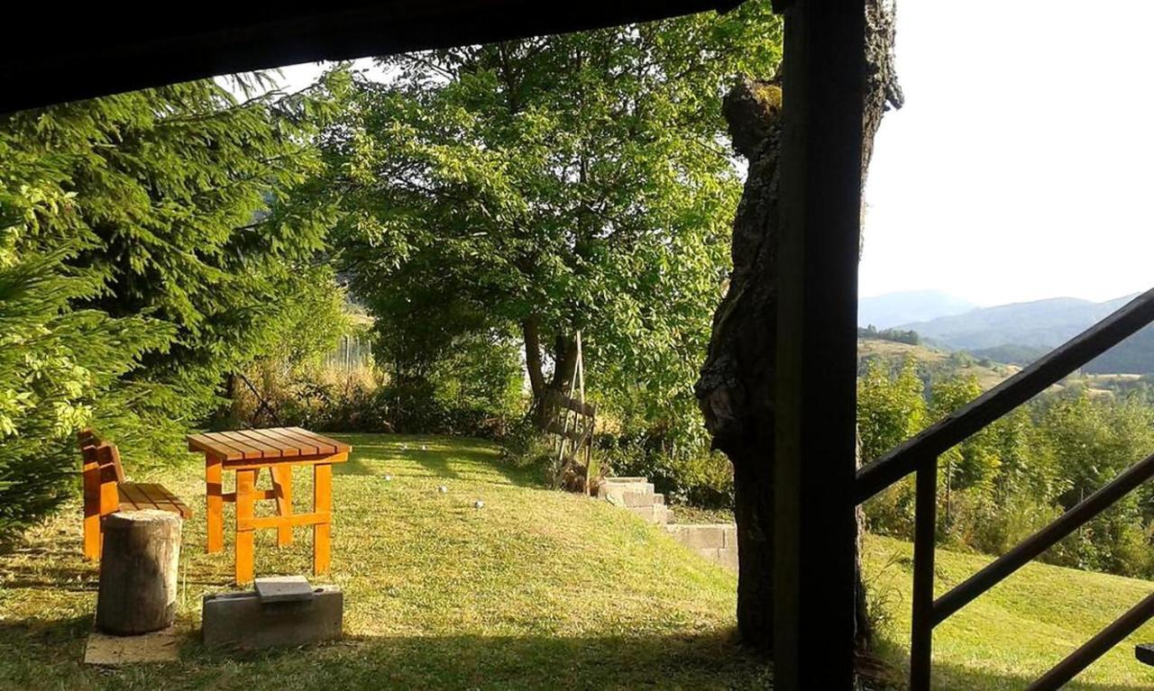 Cavoj Guest House ภายนอก รูปภาพ